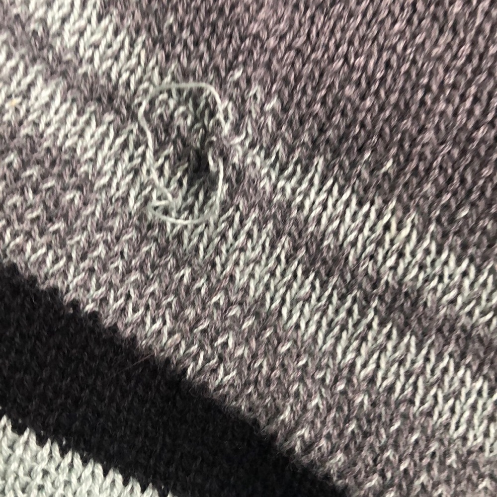Elan sweater - Picture 3 of 6